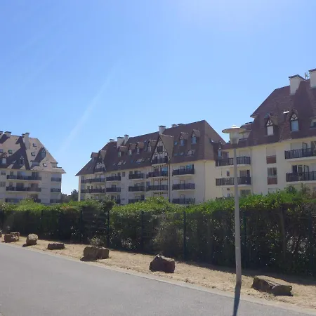 Апартаменты Les Normandieres-23 By Interhome *